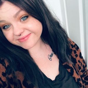 Meet your Posher, Haley